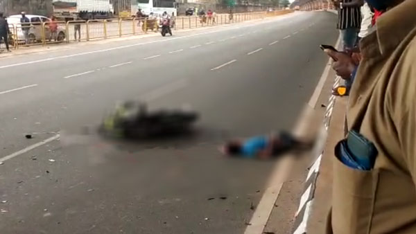 Bangalore Bike Incident: बैंगलोर बाइक हादसा स्टंट 3 युवक की गयी जान