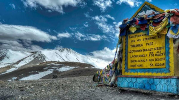 Highest Motorable Roads In India: भारत की सबसे ऊँची मोटरेबल् रोड व पास