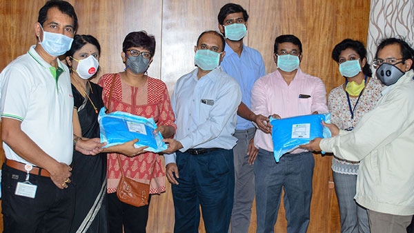 Toyota Provides Mobile Medical Unit To IISc: टोयोटा ने कोविड-19 टेस्ट के लिए दान किया मोबाइल मेडिकल यूनिट