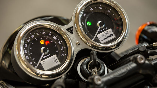 Triumph Bonneville Bike Launch: ट्रायम्फ बाॅनवील टी100 ब्लैक भारत में 12 जून को होगी लाॅन्च