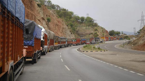 Govt To Release 8,000 Crore To Road Contractors: सरकार सड़क ठेकेदारों को करेगी 8,000 करोड़ का भुगतान