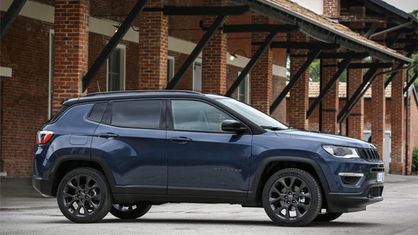 Jeep Compass Night Eagle Edition New Teaser: जीप कंपास नाईट ईगल का नया टीजर हुआ जारी, देखें