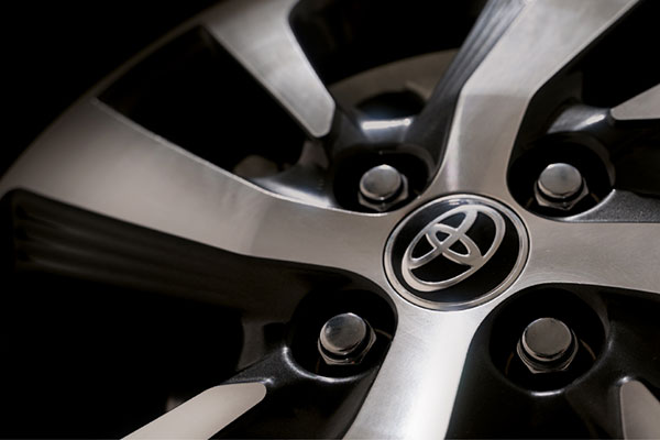 Toyota Yaris Facelift Soon To Launch In India: टोयोटा यारिस फेसलिफ्ट जल्द होगी भारत में लाॅन्च, जानें फीचर्स