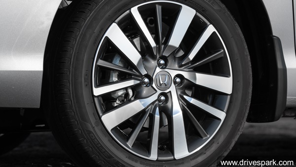 2020 Honda City Variant Wise Features: नई होंडा सिटी का कौन सा वैरिएंट रहेगा आपके लिए सही, जानें