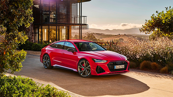 Audi RS7 Sportback Launched: ऑडी आरएस7 स्पोर्टबैक भारत में लॉन्च कीमत 1.94 करोड़ रुपये फीचर्स टॉप स्पीड इंजन जानकारी