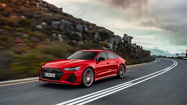 Audi RS7 Sportback Launched: ऑडी आरएस7 स्पोर्टबैक भारत में लॉन्च कीमत 1.94 करोड़ रुपये फीचर्स टॉप स्पीड इंजन जानकारी