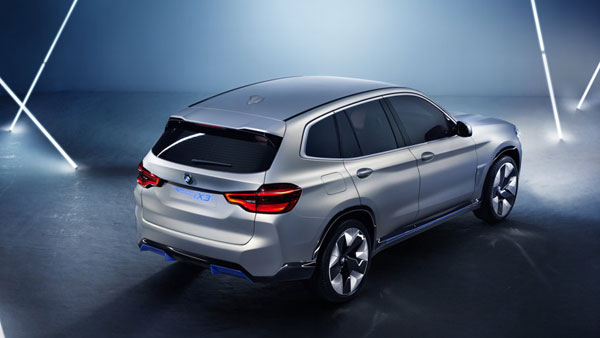 BMW iX3 Electric SUV To Be Unveiled: बीएमडब्ल्यू आईएक्स3 इलेक्ट्रिक एसयूवी 14 जुलाई को होगी पेश