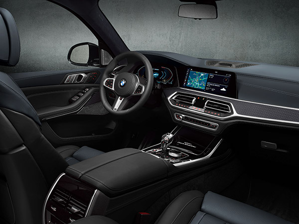 BMW X7 Black Shadow Edition Revealed: बीएमडब्ल्यू एक्स7 के ब्लैक शैडो एडिशन का खुलासा