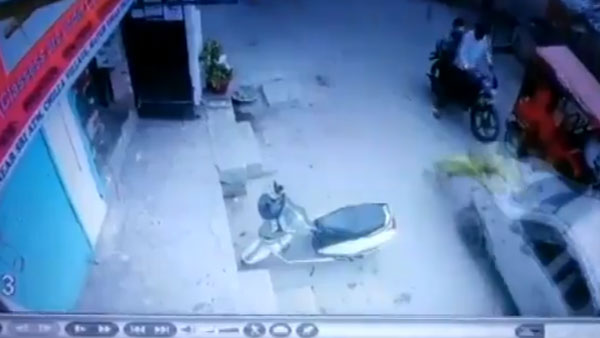 Drunk Police Officer Runs Over Woman: नशे में धुत पुलिसकर्मी ने महिला को कार के नीचे कुचला