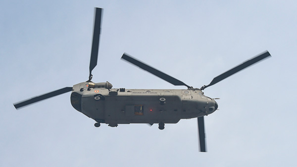 Boeing Completes Helicopter Deliveries: बोईंग भारतीय एयर फोर्स डिलीवर नई अपाचे व चिनूक हेलीकॉप्टर जानकारी