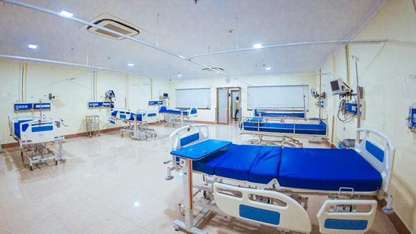 Mahindra COVID-19 Campaign: महिंद्रा ने तीन महीनों में बांटे 16 लाख से अधिक फेस शील्ड और फेस मास्क
