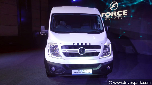 Force Traveller Ambulances Delivered: आंध्र प्रदेश सरकार को मिली 1000 फोर्स एम्बुलेंस की डिलीवरी