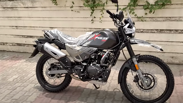 Hero XPulse 200 BS6 Spotted At Dealership: हीरो एक्सपल्स 200 बीएस6 शोरुम पर पहुंचना हुई शुरु