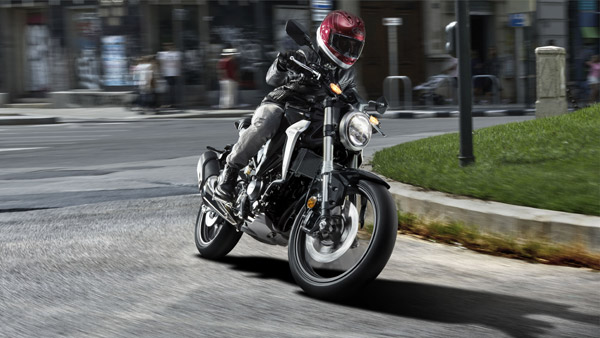 Honda CB300R Removed From Website: होंडा सीबी300आर कंपनी की वेबसाईट से हटाई गयी जानें