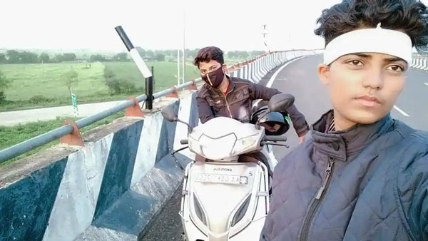 Homeless Woman Travels 1800Km To Meet Son: बेरोजगार महिला बेटे से मिलने 1800 किलोमीटर सफर जानकारी