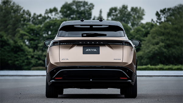 Nissan Ariya Electric SUV Unveiled: निसान अरिया इलेक्ट्रिक एसयूवी हुई पेश, जानें क्या है फीचर्स और रेंज