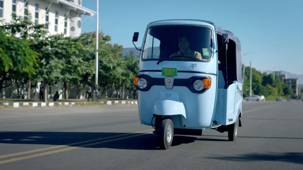 Piaggio Launches Online Sales Platform: पियाजियो इंडिया ने ऑनलाइन सेल्स प्लेटफॉर्म किया लॉन्च, जानें