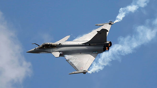 Rafale Fighter Jet Reaches India: 5 राफेल फाइटर जेट भारत पहुंची जानकारी
