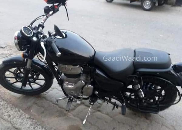 Royal Enfield Meteor 350 Spied Testing: रॉयल एनफील्ड मिटिओर 350 टेस्टिंग के दौरान दिखी