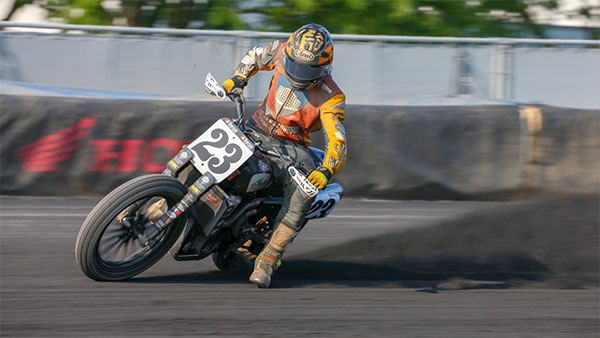 Royal Enfield To Participate In Flat Track Race: रॉयल एनफील्ड की यह बाइक करेगी फ्लैट ट्रैक रेस में मुकाबला