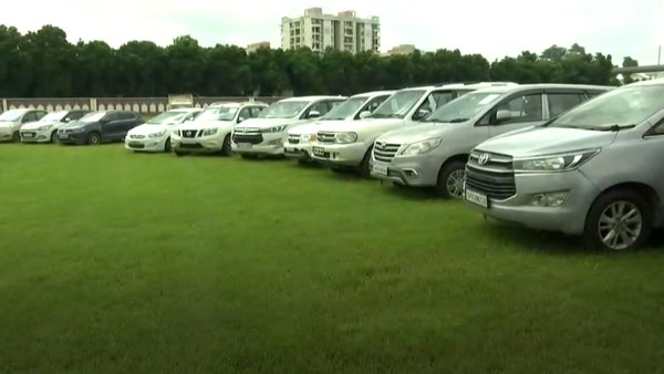 Stolen Cars Worth Rs 11 Crore Recovered: पकड़े गये देश के सबसे बड़े कार चोर, अब तक पार कर चुके हैं 2000 कार