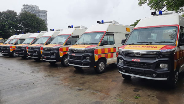 Tata Donates 20 Winger BS6 To BMC: टाटा ने कोरोना से जंग के लिए दान की 20 विंगर बीएस6