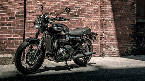 Triumph Offers Free Accessories With Bonneville: ट्रायम्फ बाॅनवील बाइक पर दे रही है मुफ्त एक्सेसरीज