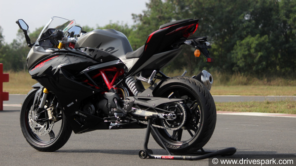 TVS Apache RR 310 Price Hike: टीवीएस अपाचे आरआर 310 बीएस6 की कीमत बढ़ी, जानें कितनी