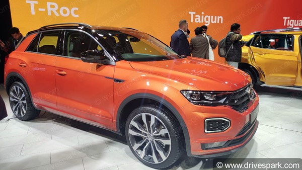 Volkswagen T-Roc Deliveries Begins: फॉक्सवैगन टी-रॉक की डिलीवरी हुई शुरु, जानें क्या हैं फीचर्स