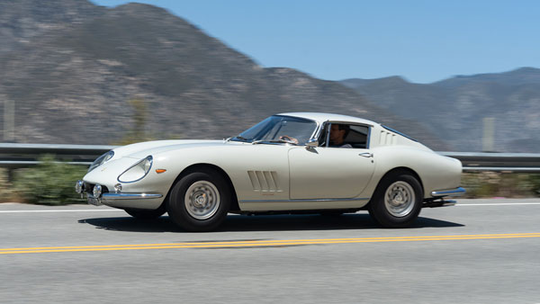 Most Expensive Car To Be Sold In Online Auction: 54 साल पुरानी फरारी की यह कार बिकी 23 करोड़ रुपये में, बनाया यह रिकॉर्ड