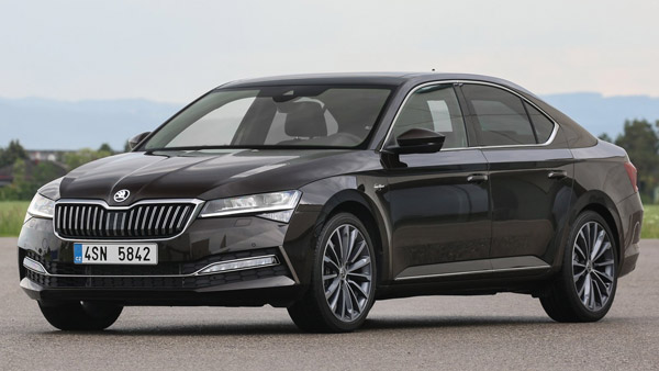Skoda ‘SuperCare’ Service & Extended Warranty: स्कोडा ने पेश की ‘सुपरकेयर’ सर्विस व एक्सटेंड वॉरंटी