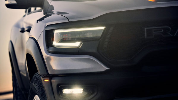 Ram TRX Pickup Truck Bookings: केवल 3 घंटों में ही पूरी बिकी दुनिया की सबसे ताकतवर पिकअप ट्रक