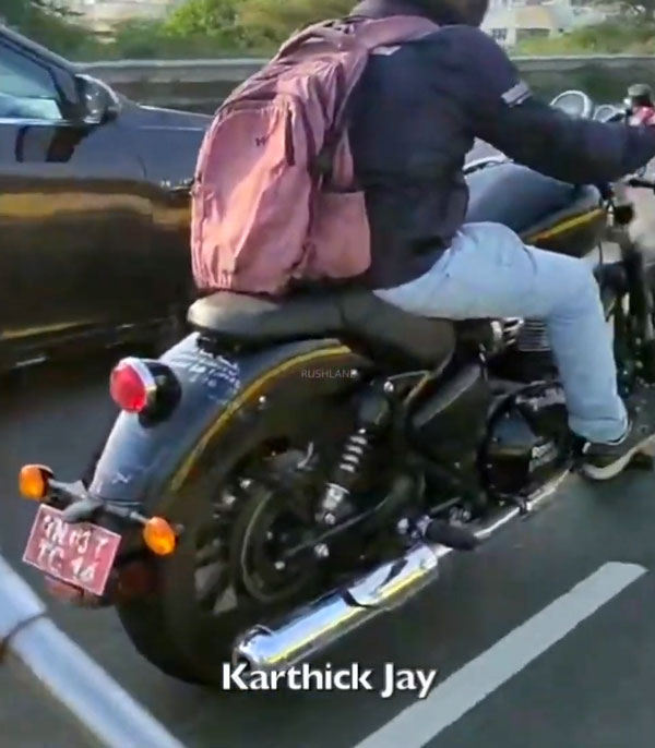 RE 650CC Cruiser Bikes Spotted: रॉयल एनफील्ड 650 सीसी क्रूजर बाइक टेस्टिंग के दौरान आई नजर