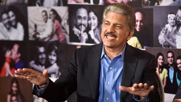 Anand Mahindra Wants New Thar: आनंद महिंद्रा अपनी गैराज में चाहते हैं नई थार, रवीना टंडन ने दिया यह जवाब