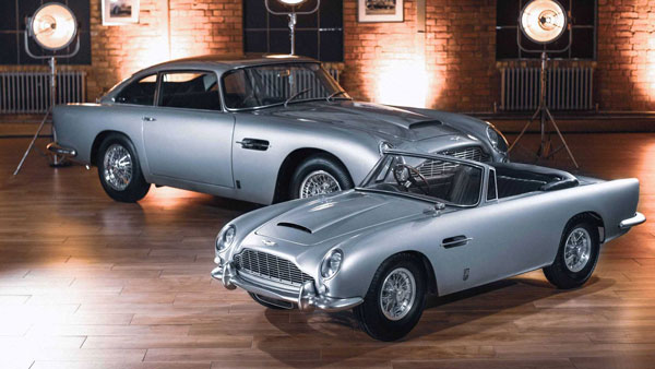Aston Martin DB5 Junior Electric Car: एस्टन मार्टिन ने बनाई बच्चों के लिए डीबी5 जूनियर इलेक्ट्रिक कार