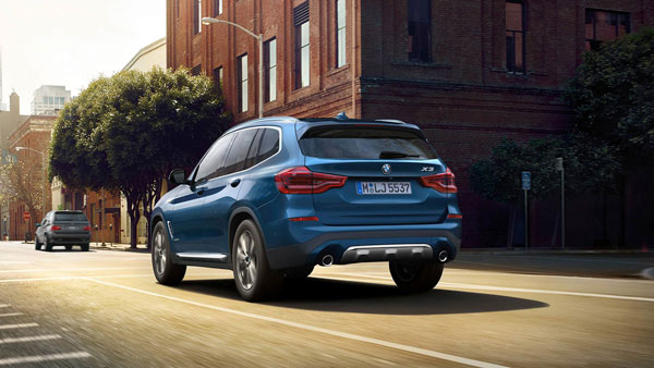 BMW X3 M Launch Details: बीएमडब्ल्यू एक्स3 एम को इस माह के अंत में किया जा सकता है लॉन्च