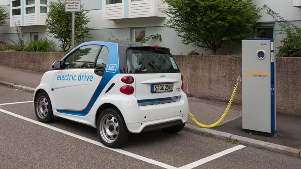 Mumbai Electric Vehicle Sales: मुंबई में पिछले तीन सालों में इलेक्ट्रिक वाहनों की बिक्री में आई 1300 प्रतिशत की बढ़त