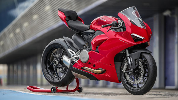 Two-Wheelers Launched In August: अगस्त में भारत में यह दोपहिया हुए हैं लॉन्च, जानें