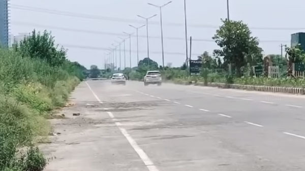 किया सेल्टोस और टोयोटा फोर्च्यूनर के बीच हुआ रेस, जानें किसने किसको पछाड़ा