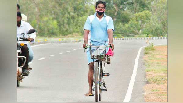 Handicapped Person Cycled 165 KM On One Leg: तामिलनाडु दिव्यांग व्यक्ति एक पैर पर साइकिल से 165 किमी सफर 10 घंटे में