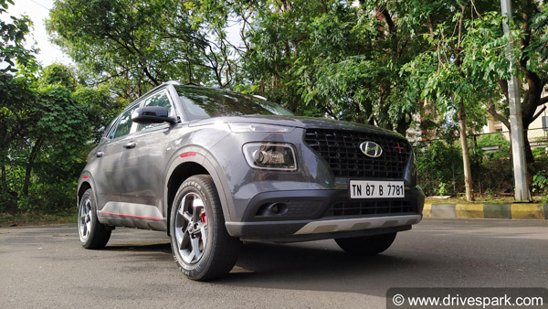 Hyundai Venue iMT Sport Variant Review: हुंडई वेन्यू आईएमटी स्पोर्ट वैरिएंट रिव्यू