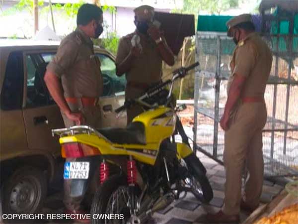 Girl Fined Rs 20,500 For Driving Without Helmet: केरल गर्ल बाइक ड्राइविंग बिना हेलमेट पुलिस फाइन जानकारी