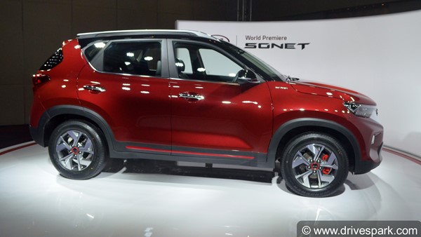 Kia Sonet Gets Over 10,000 Bookings: किया सॉनेट की बुकिंग 10,000 पार, इस वैरिएंट की मांग ज्यादा