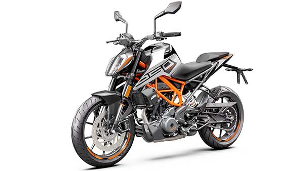 BS6 KTM 250 Duke Launched: बीएस6 केटीएम 250 ड्यूक नई एलईडी हेडलाइट के साथ हुई लॉन्च