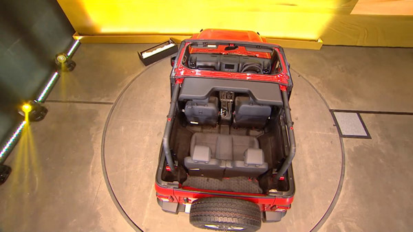 2020 Mahindra Thar Unveiled: नई महिंद्रा थार को किया गया पेश, जानें क्या मिलेगा नया
