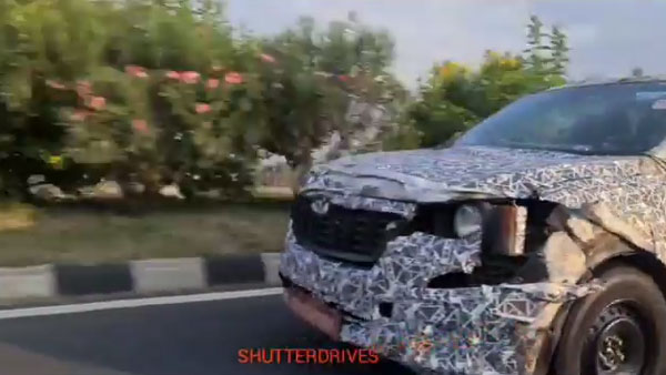 New Mahindra XUV500 Spotted Testing: नई महिंद्रा एक्सयूवी500 टेस्टिंग करते आई नजर