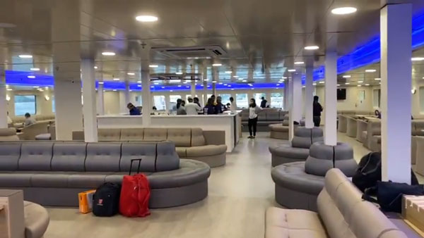 Anand Mahindra Shares RoRo Ferry Service Video: आनंद महिंद्रा ने शेयर किया लग्जरी रोरो फेरी सर्विस का वीडियो