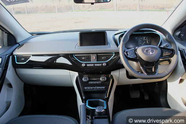Tata Nexon EV Monthly Subscription: टाटा नेक्सन ईवी अब मासिक सब्सक्रिप्शन की सुविधा पर उपलब्ध