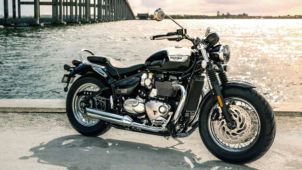 Triumph Bonneville August Offers: ट्रायम्फ बॉनवील सीरीज पर इस अगस्त दे रही 61 हजार के फायदे