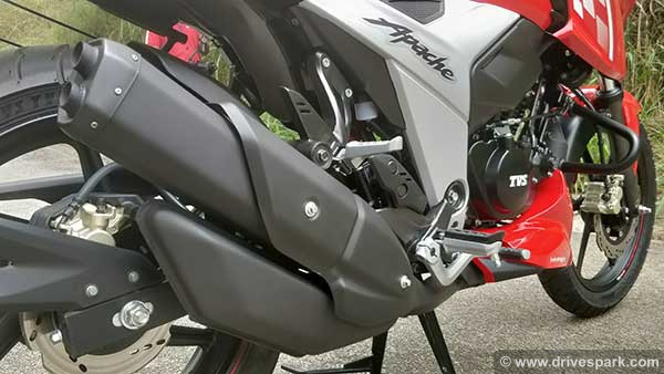 TVS Apache 200 4V Price Hike: टीवीएस अपाचे आरटीआर 200 4वी की कीमत में हुई वृद्धि, जानें कितनी